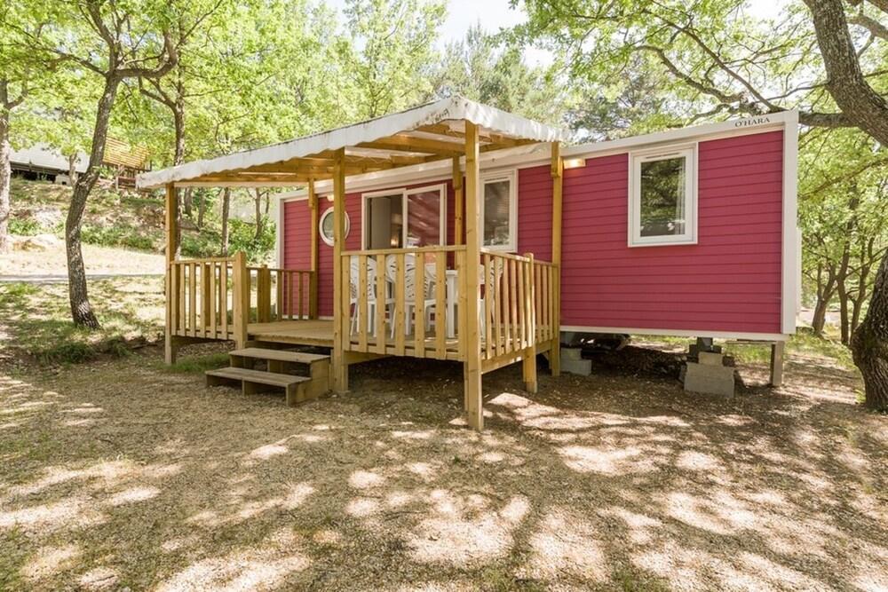 Camping Domaine De Chanteraine Les Salles-sur-Verdon Exterior foto
