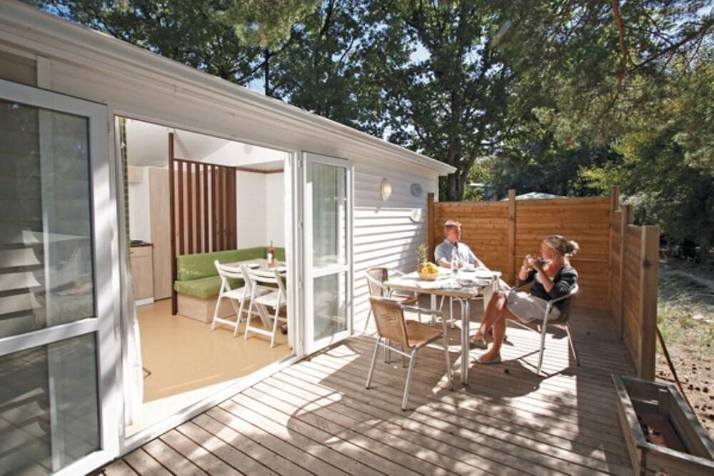 Camping Domaine De Chanteraine Les Salles-sur-Verdon Exterior foto